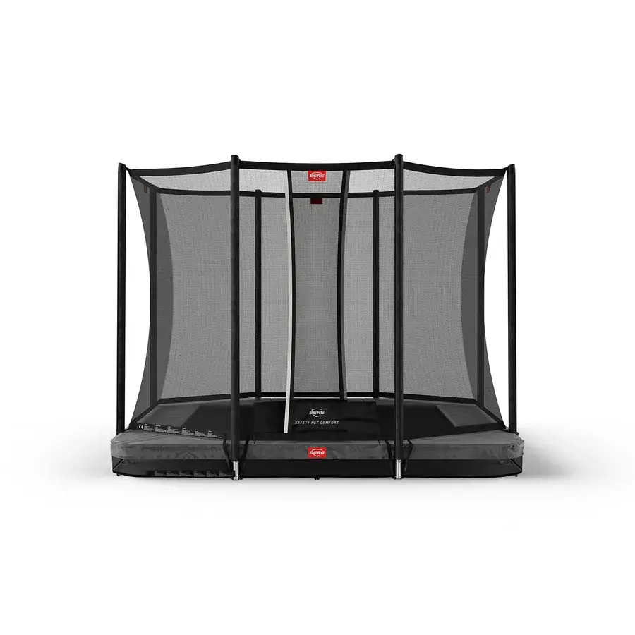 BERG Ultim Favorit InGround rektangulær trampolin med grå kantpude og lige Safety Net Comfort-net, set forfra på hvid baggrund